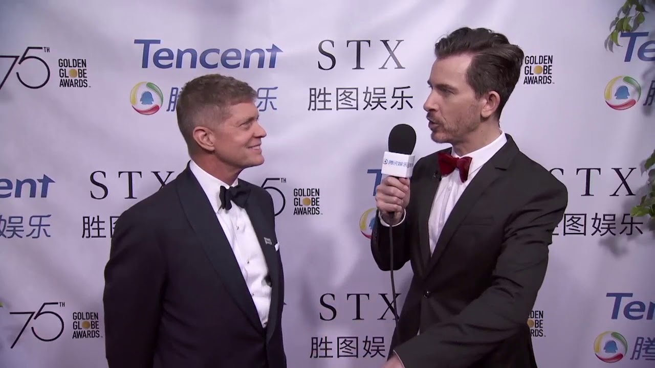 Robert Simonds STX CEO on Golden Globes Red Carpet