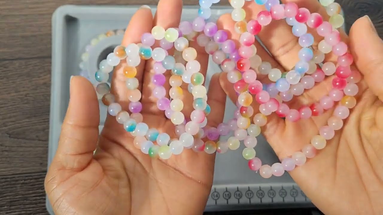 How to use a bead board #tutorial #diy #bracelet