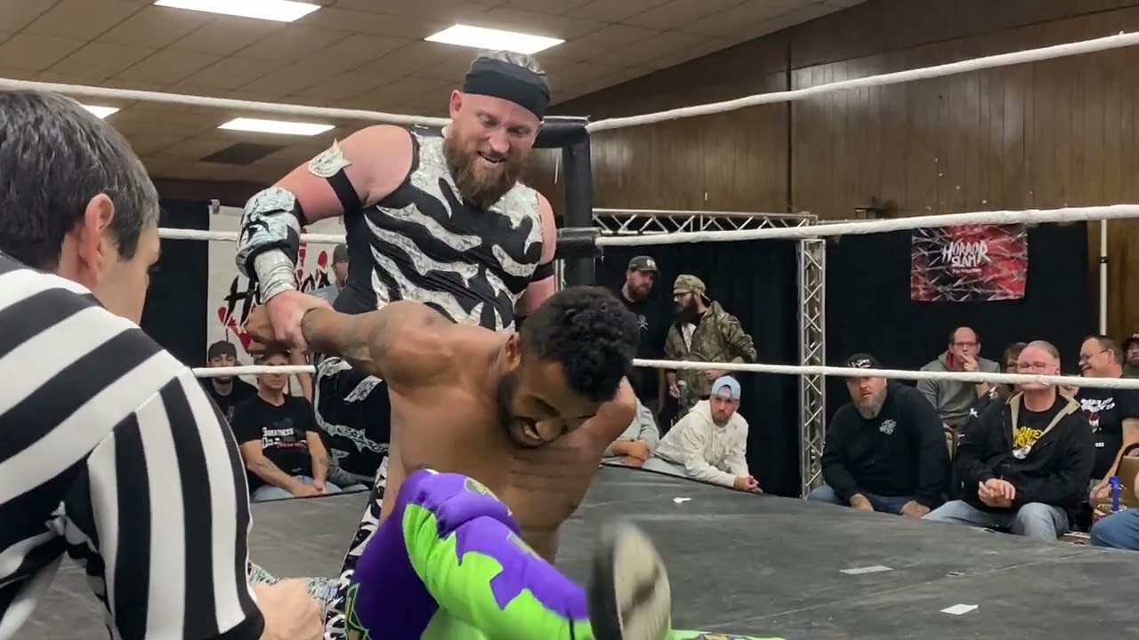 Match 6: Gringo Loco vs Isaiah Moore