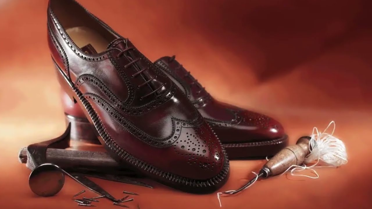 English vs Italian Men's #dressshoes  #brands for #gentlemanlifestyle #sartorialstyle #oxfordshoes
