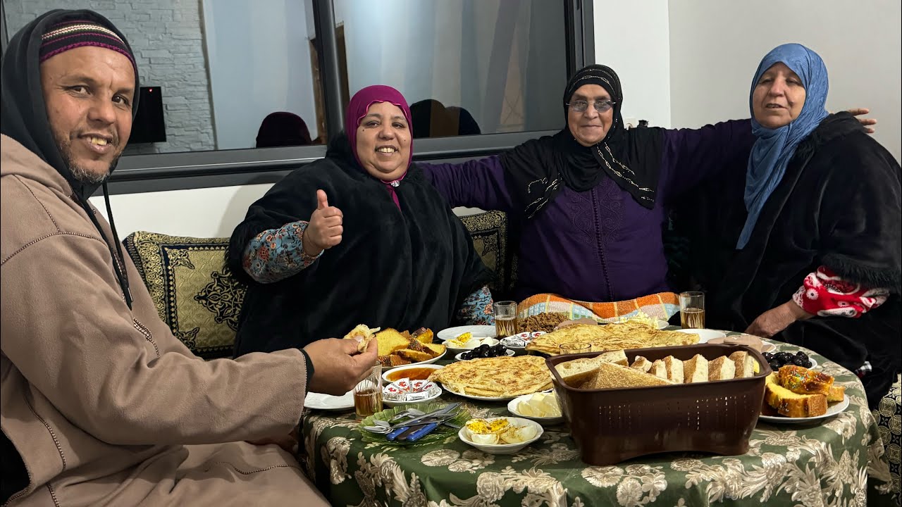 مشيت نشوف ميمتي كيف بقات فخطرها من جيهت وليدها خيتها🥹 عزنها دوزنا عشية زوين معا خيتي ميمتي 🤗