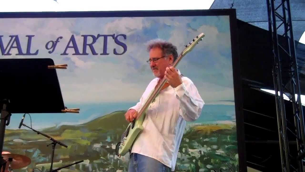 Brian Bromberg and Eric Marienthal perform Mr Miller live at the Laguna Festival Of Arts