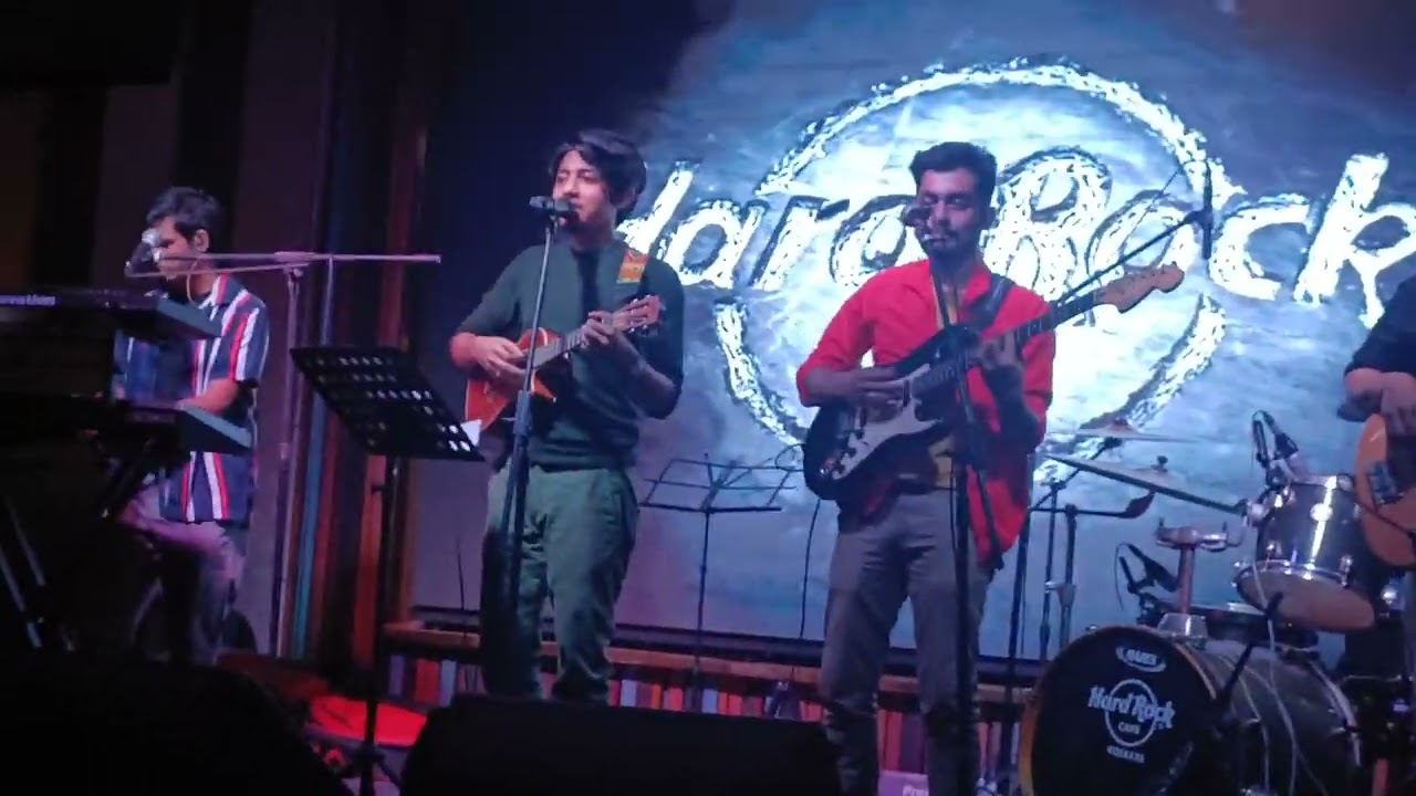 Ogochalo mon ||TAALPATAR SHEPAI  live in Hard Rock Cafe kolkata #taalpatarshepai #live #hardrockcafe