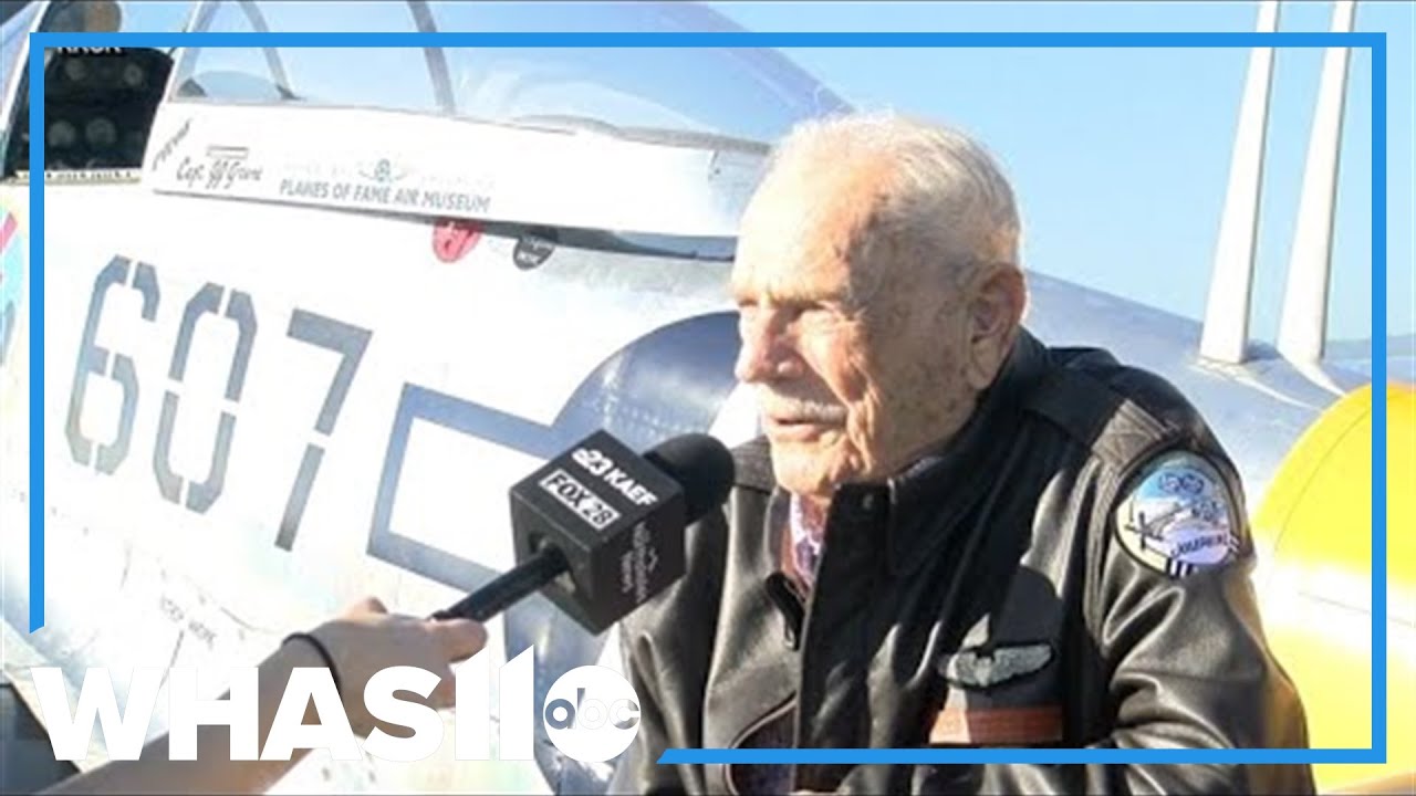 WWII veteran returns to skies more than 80 years after joining the Air Force