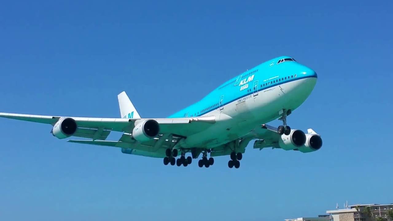 Sint Maarten Airport - Standing about 150 feet from a flying jet is a pretty cool experience