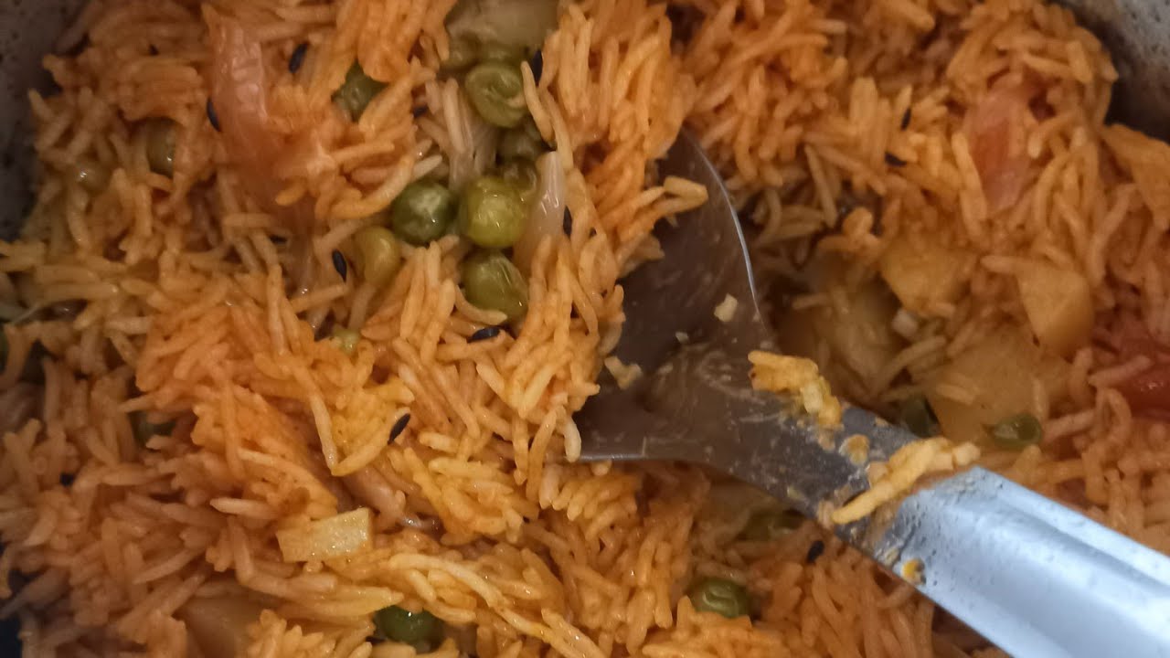 nmkeen rice jhtpt tyar😋😋😋