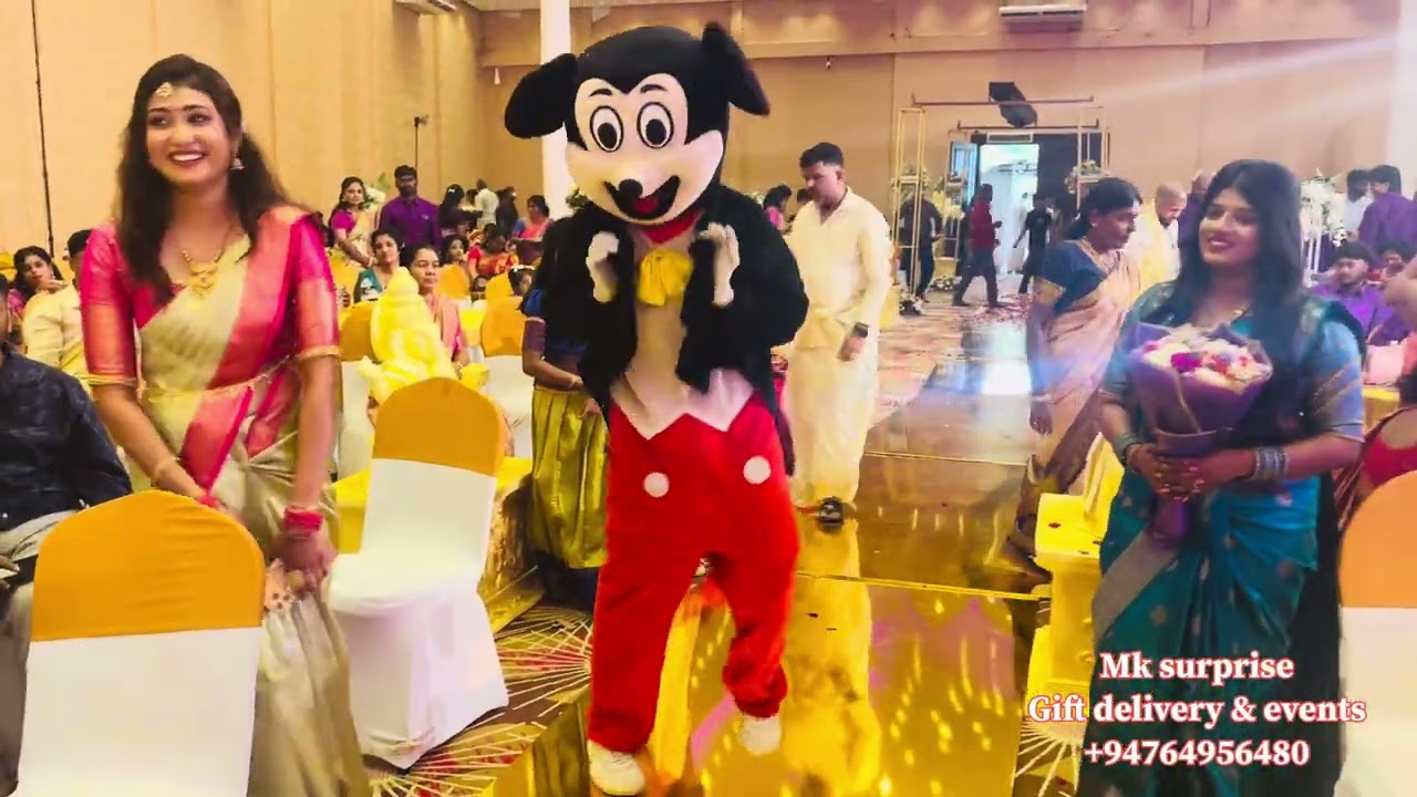 உணர்வினை மதித்து உரிமைக்கு இடம் அளித்து ஐயம் தெளிந்து அன்போடு வாழ்க