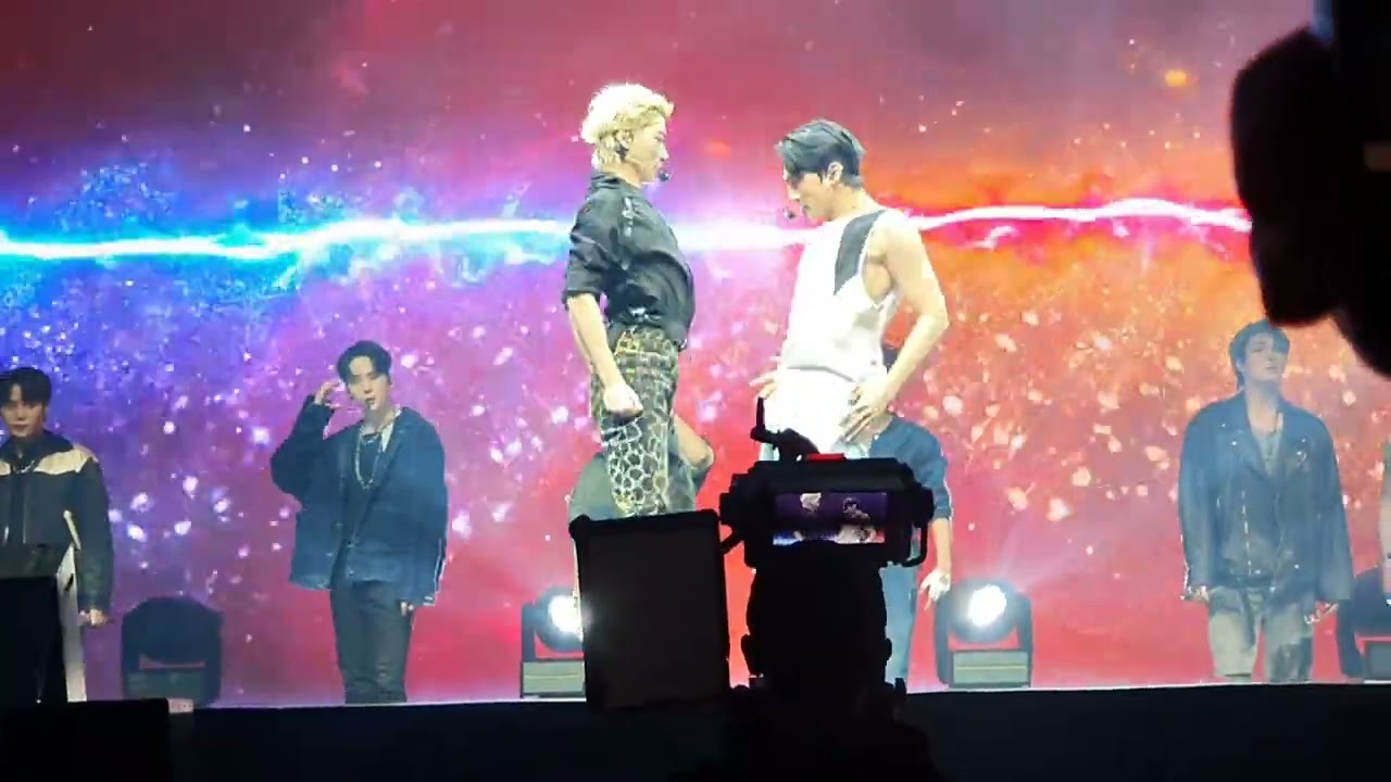 ATEEZ IN BERLIN 2022 D2 - ANSWER, DECLARATION & FIREWORKS (I'M THE ONE) FOS #ateez #8makes1team