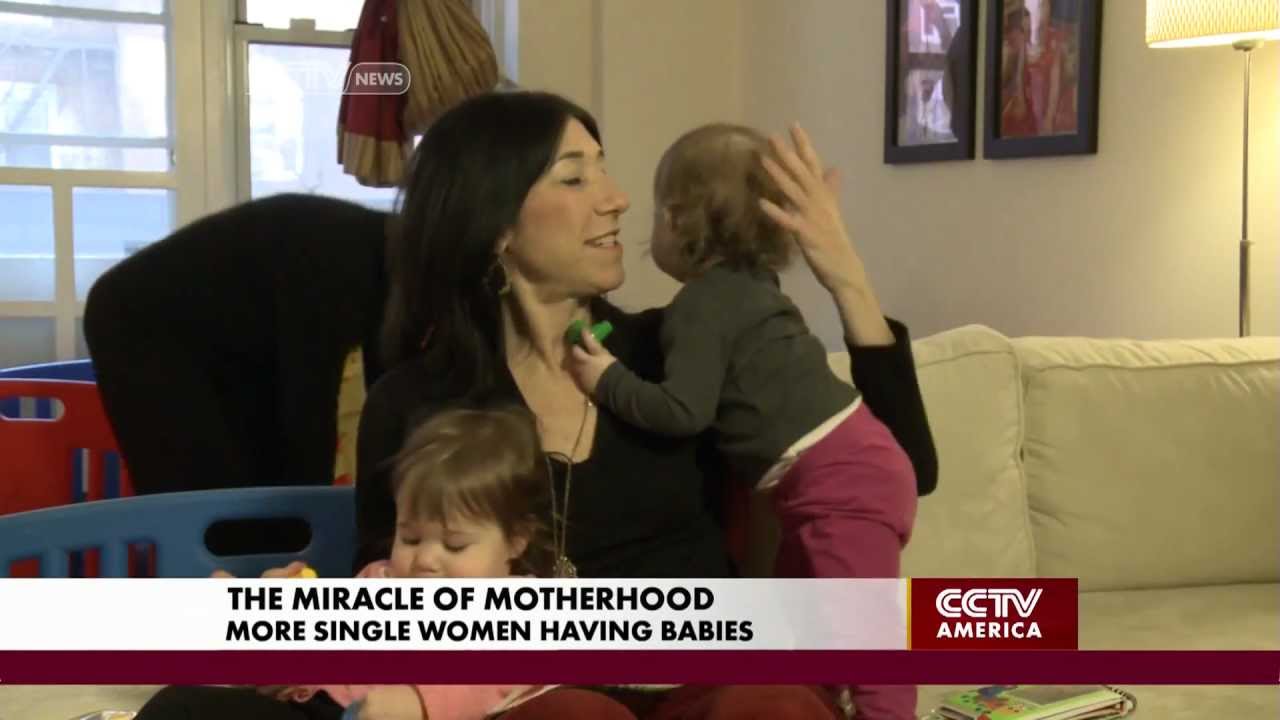 The miracle of motherhood: more single women have babies