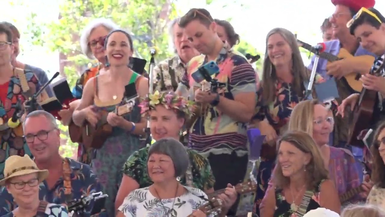 Make Me Smile (Steve Harley and Cockney Rebel), by the Ukastle Ukestra at BMUF23