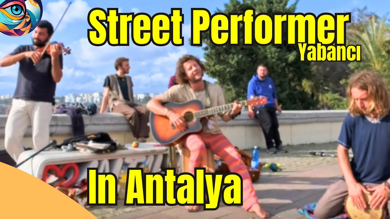 Fremde in der Stadt- Happy street performer