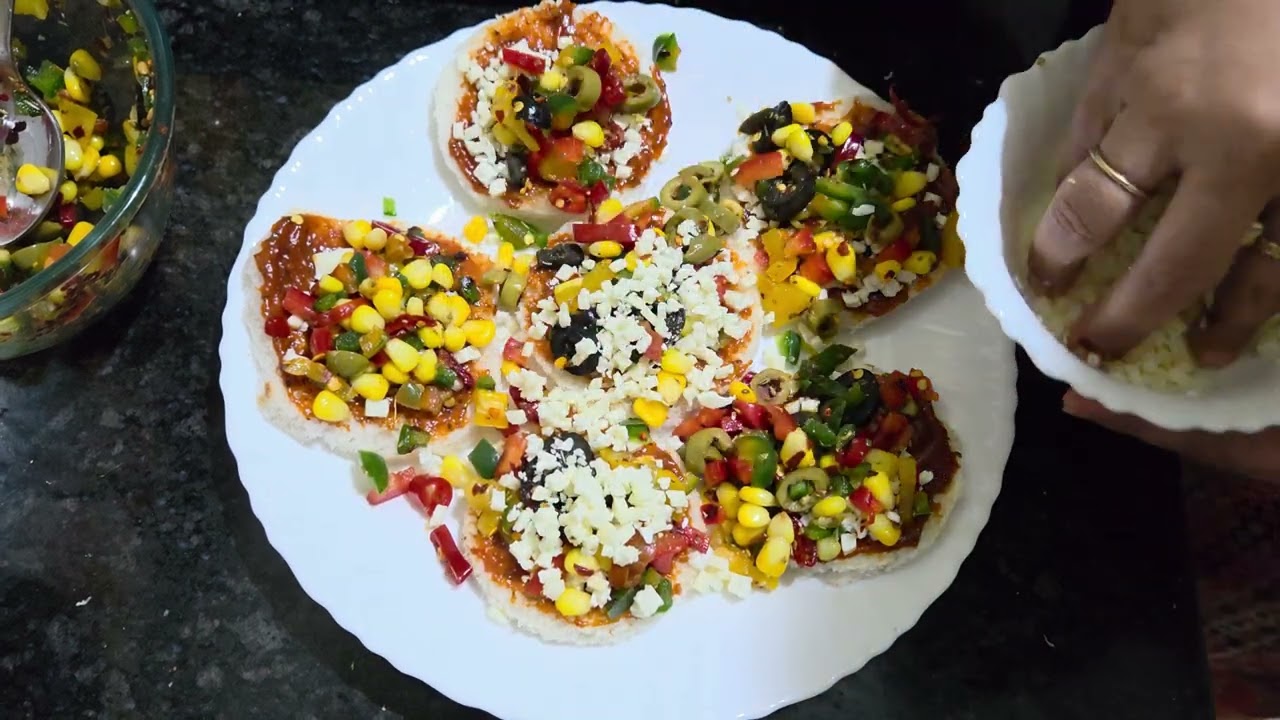 Tasty bread pizza #healthyvegetablesrecipe #viral #viralvideo ##ytgrowth #nooniongarlicrecipe 
