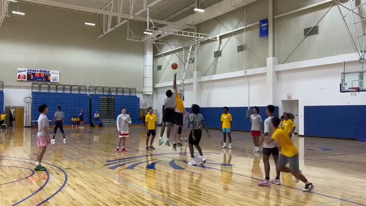 Embry-Riddle Daytona basketball camp (Oakleaf High School Senior Austin Davenport) 2024