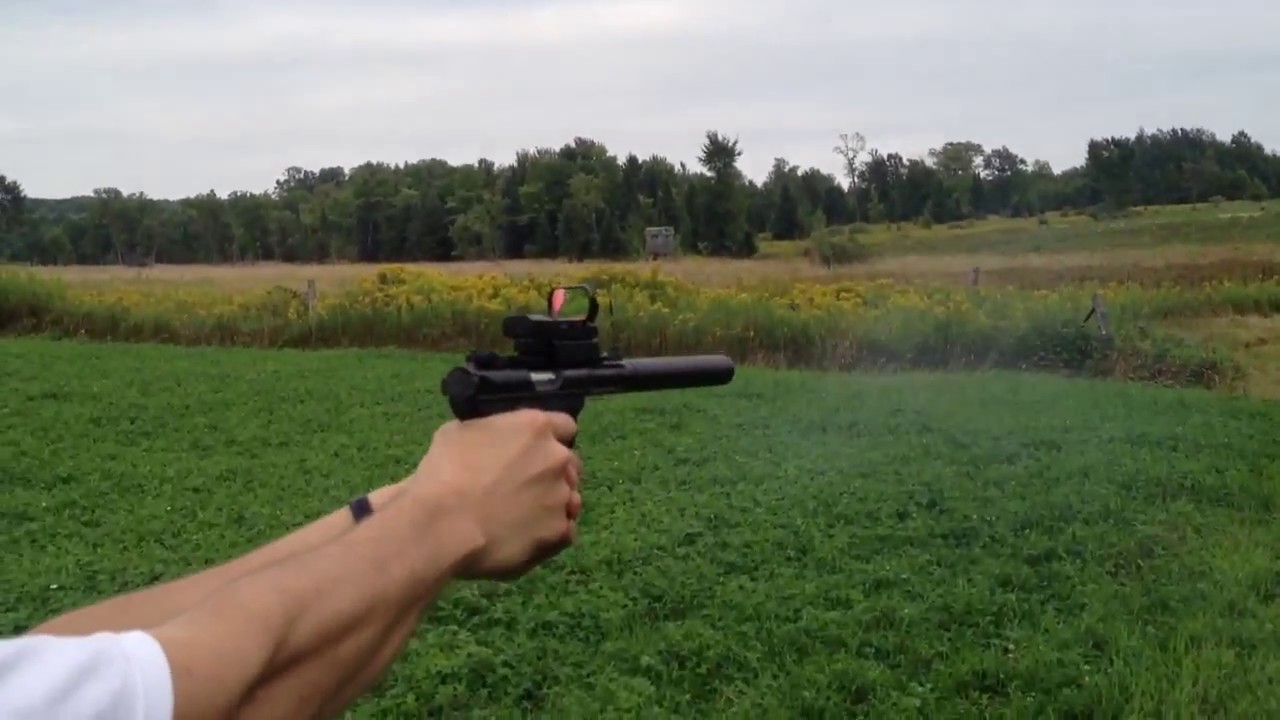 Ruger 22/45 - suppressed vs unsuppressed