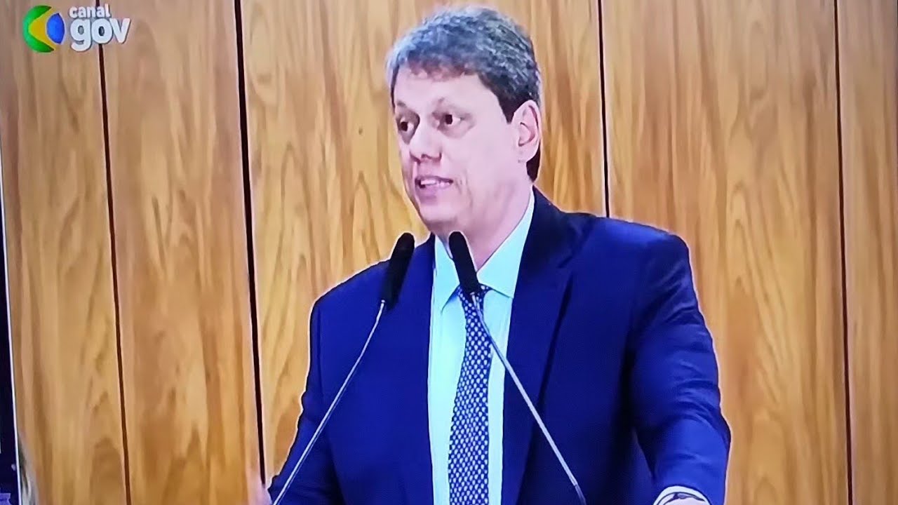 TARCÍSIO VIROU ESCRAVO DE BOLSONARO: Filosofia com Eldon Rosamasson
