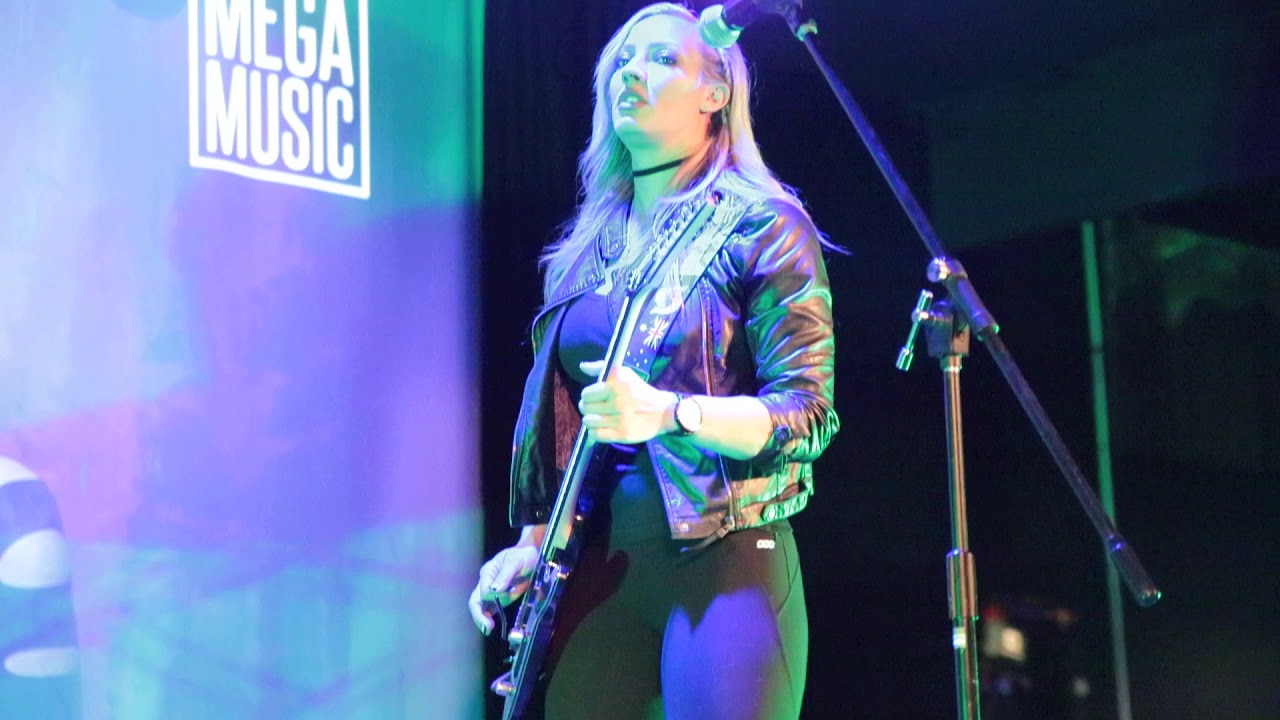 Nita Strauss Perth Poison