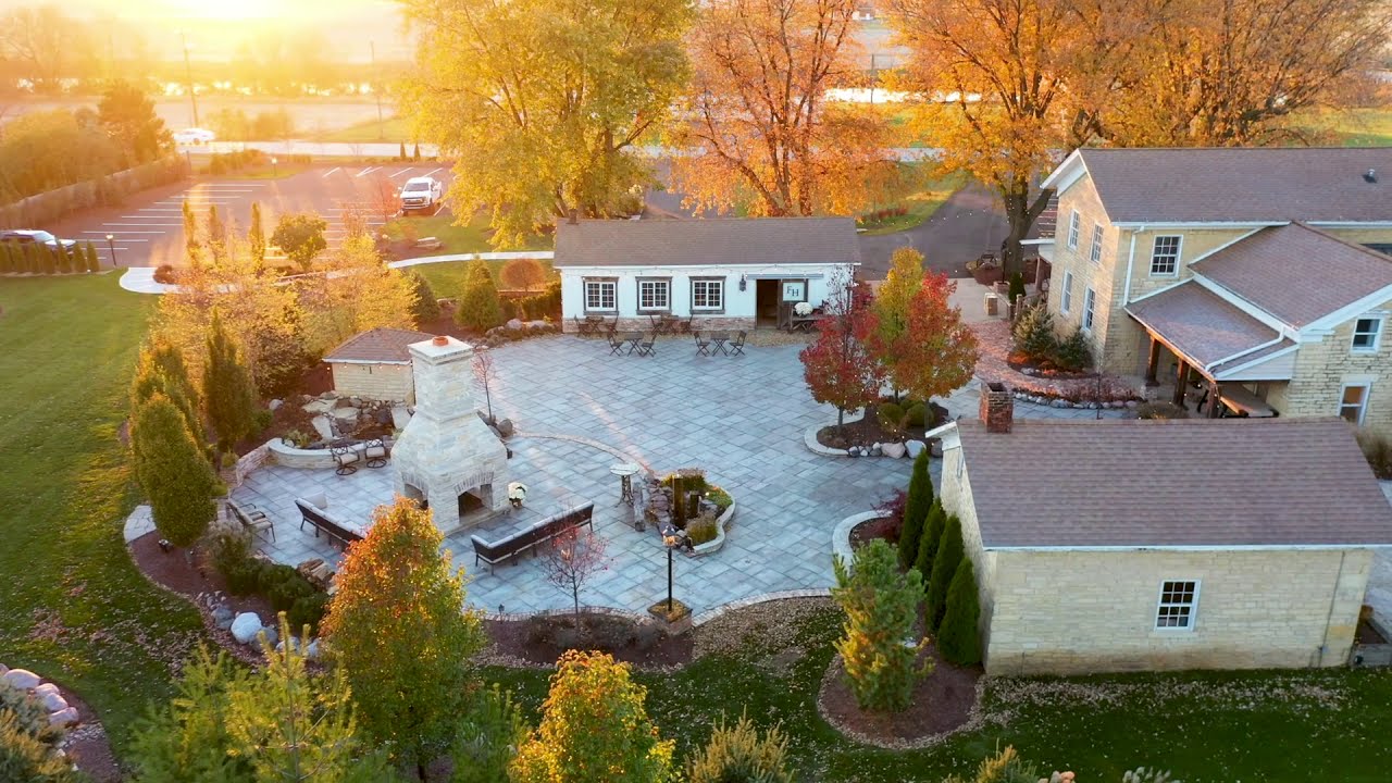The Farmhouse - A Unique Farmhouse Wedding Venue Located in Plainfield