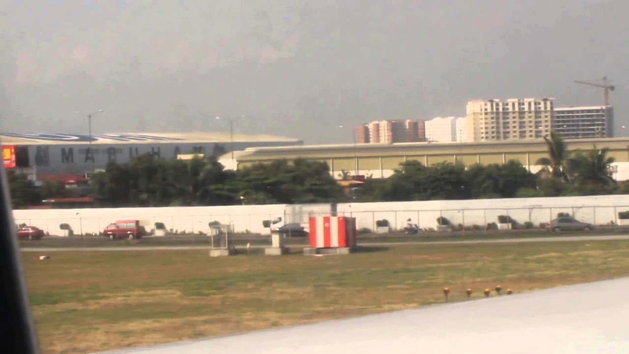 Singapore Airlines SQ 915 Manila (MNL) to Singapore (SIN) Boeing 777-200ER (9V-SRL) May 1, 2013