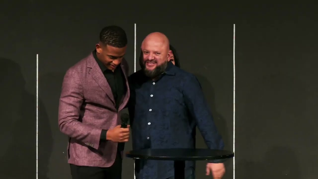 Evangelista Ismael Harrigan en la Iglesia de Jesucristo dia 1