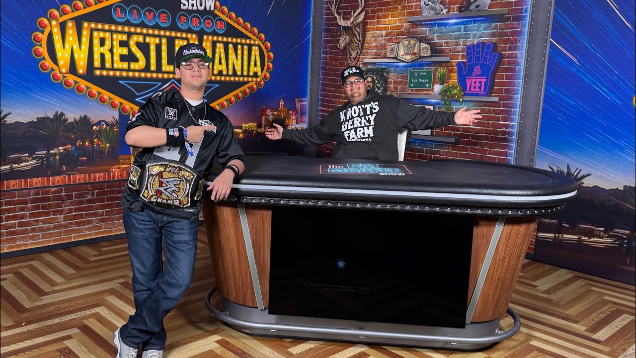 WWE WORLD DAY 3 we got to hit Logan Paul with a chair