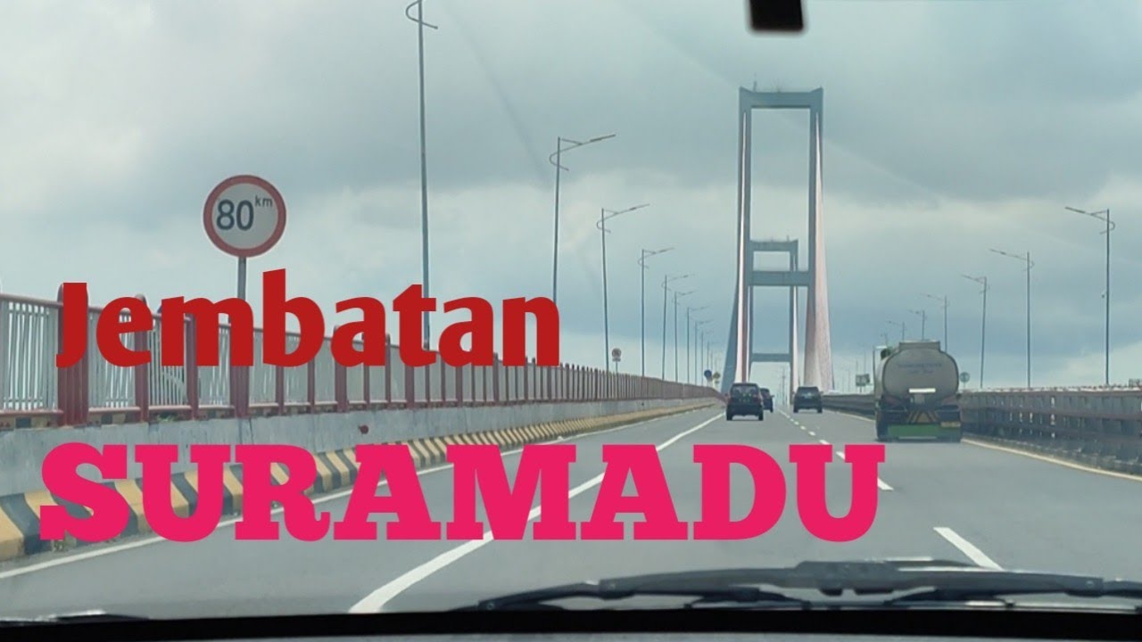 Menyeberangi Jembatan Suramadu