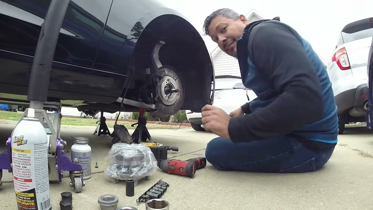 Tesla model 3 AWD wheel bearing replacement.