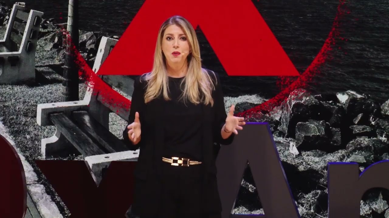 Un buen comunicador, &iquest;nace o se hace? | Caroline Schmitt | TEDxAmadorWomen