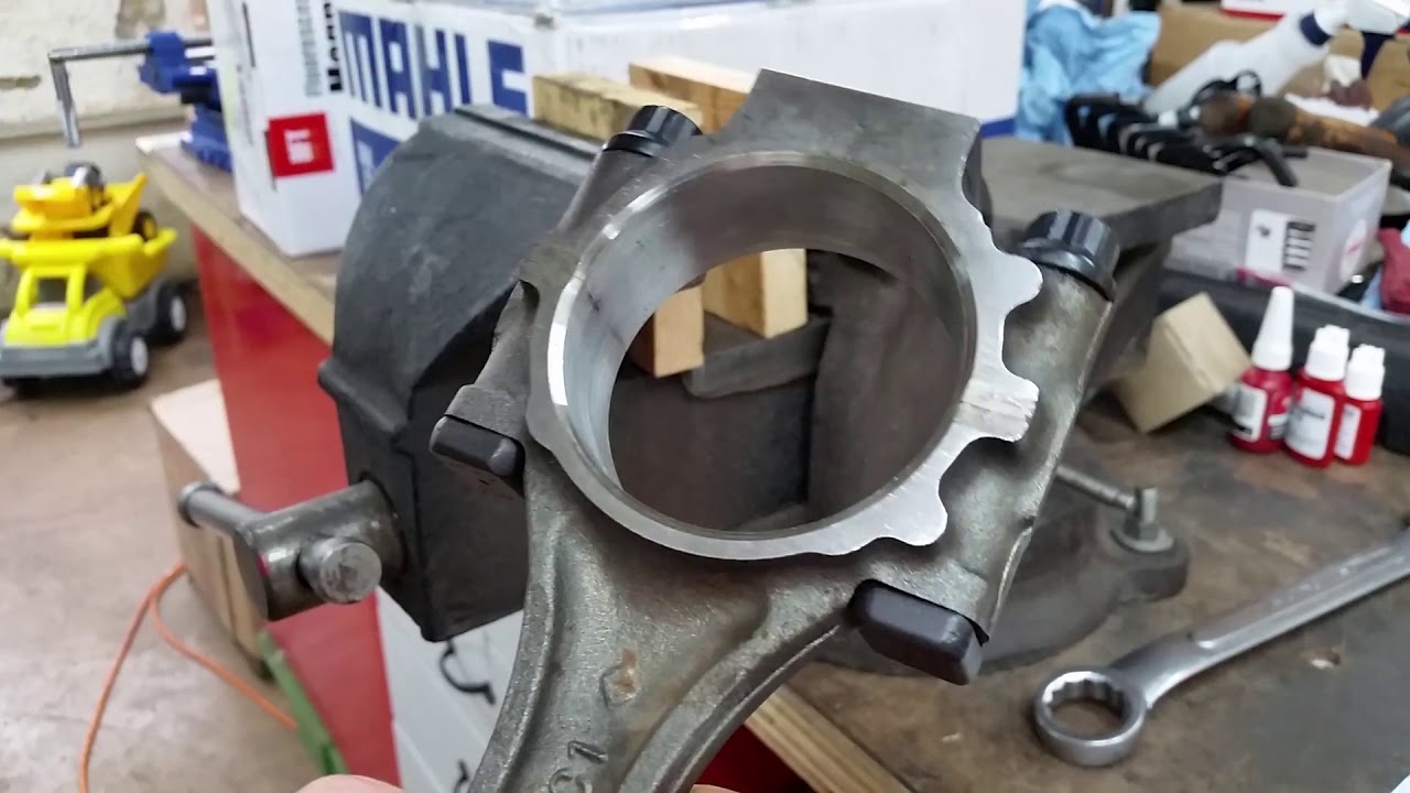 7.3 Build: Piston Install (part 2)