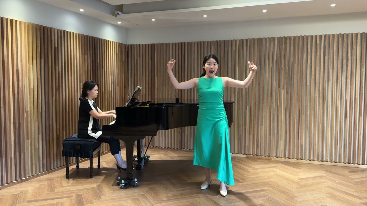 Air du Feu / Arrière! Je réchauffe les bons (L'enfant et les sortilèges) by M. Ravel