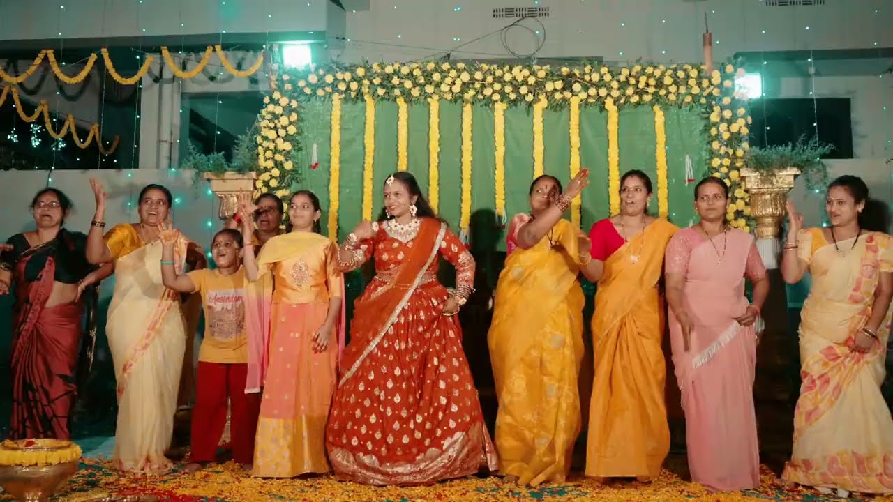bride haldi dance