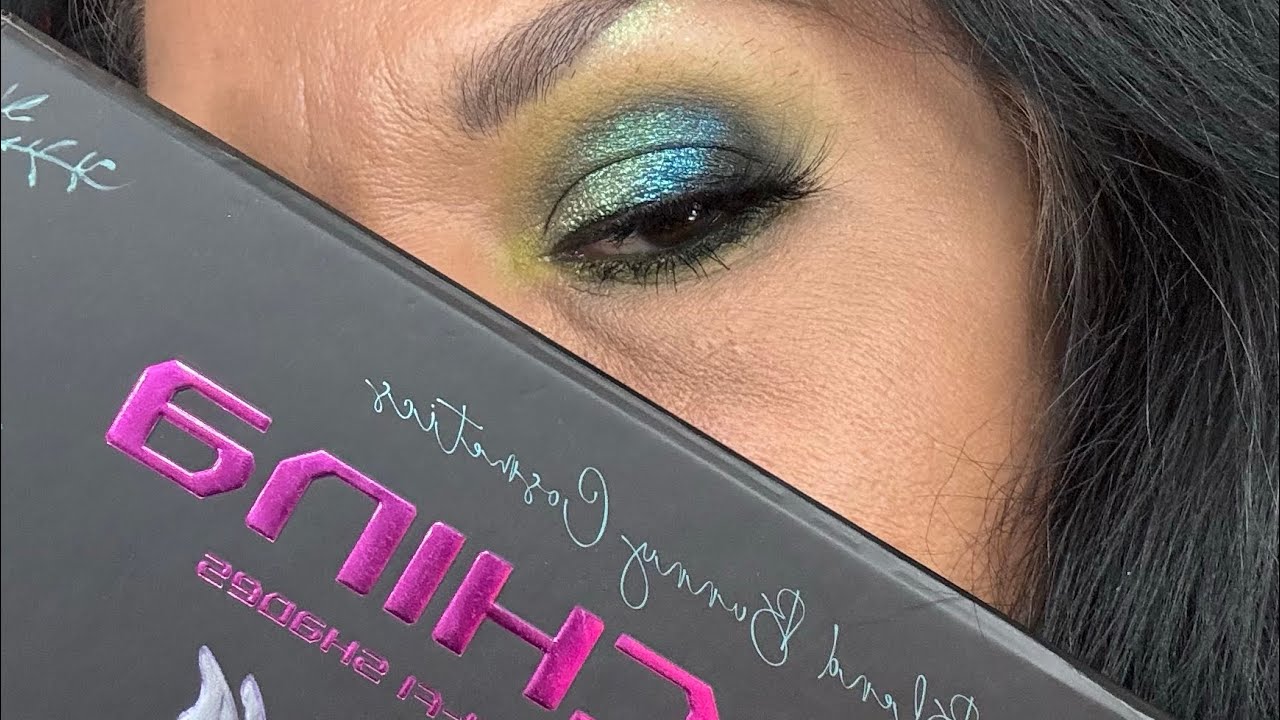 “ MACHINA” palette by Blend Bunny Cosmetics. Lets create! A story behind this palette.