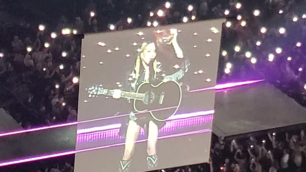 Express Yourself - acoustic #madonna #Sacramento 2/24/24