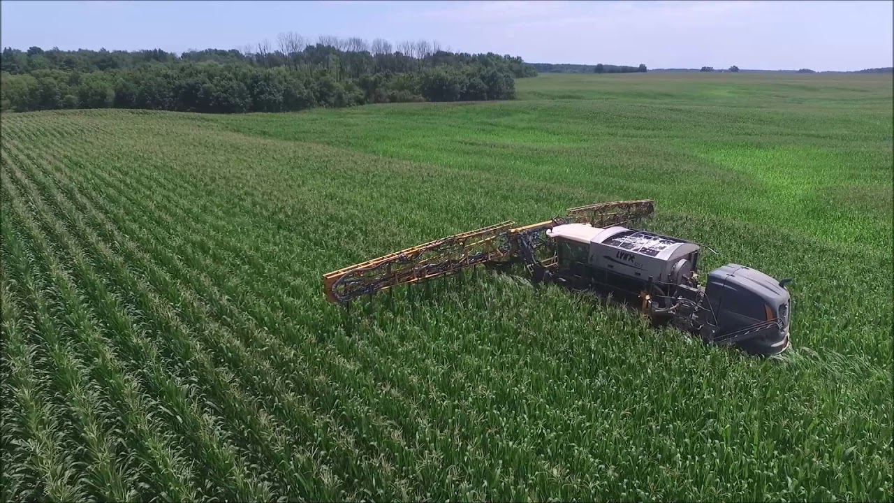 LYNXAG HAGIE STS14 SPRAYER WITH LYNX METERING SYSTEM AND DRY DROP DELIVERY