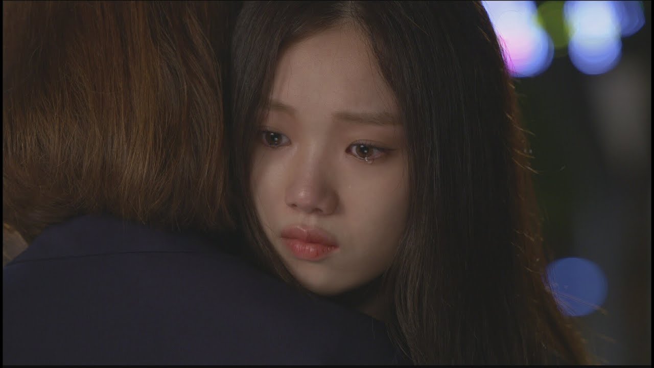 [Flower of the Queen] 여왕의 꽃 - Lee Sung-Kyung and Kim Sung-Ryung hugged as the last 20150823