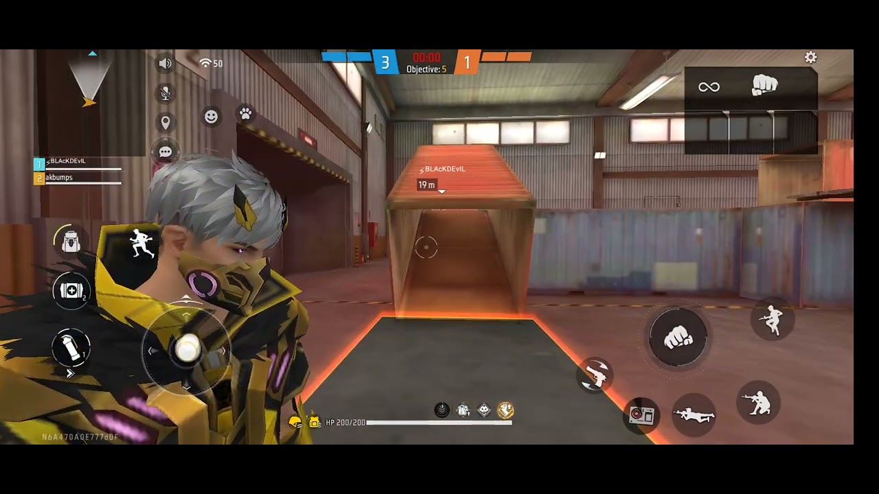 honeybee vs green criminal