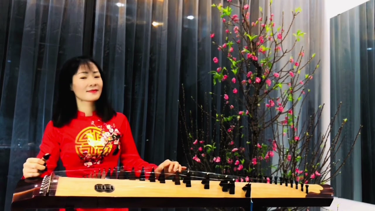 MÙA XUÂN CỦA MẸ - Đàn Tranh: Phương Thuý ( CLB Đàn Tranh Phương Thuý- Vũng Tàu)