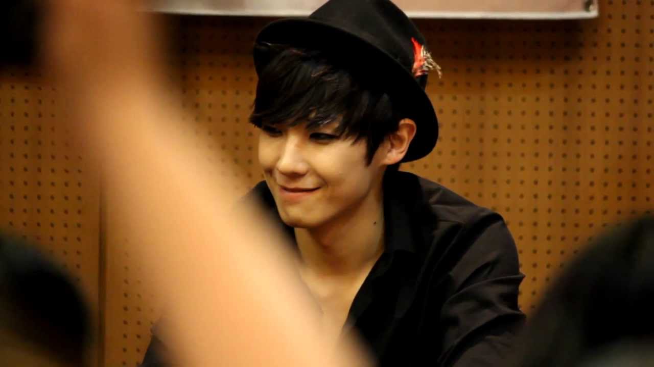 [FANCAM] 20130615 Ilsan fansign event Lee Joon CUT (일산 팬사인회)