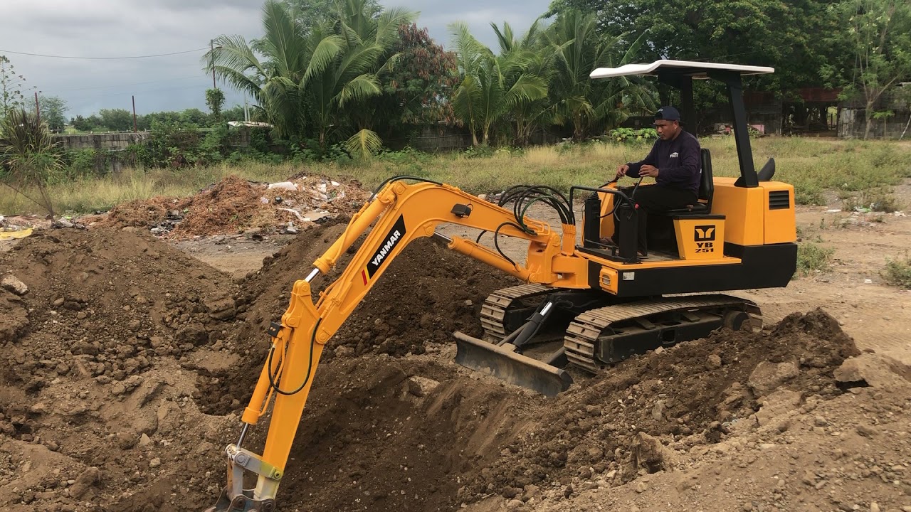 Actual Digging / Burn Testing of Backhoe Yanmar YB251 | Tabasan Japan Surplus Rebuilders Corp.
