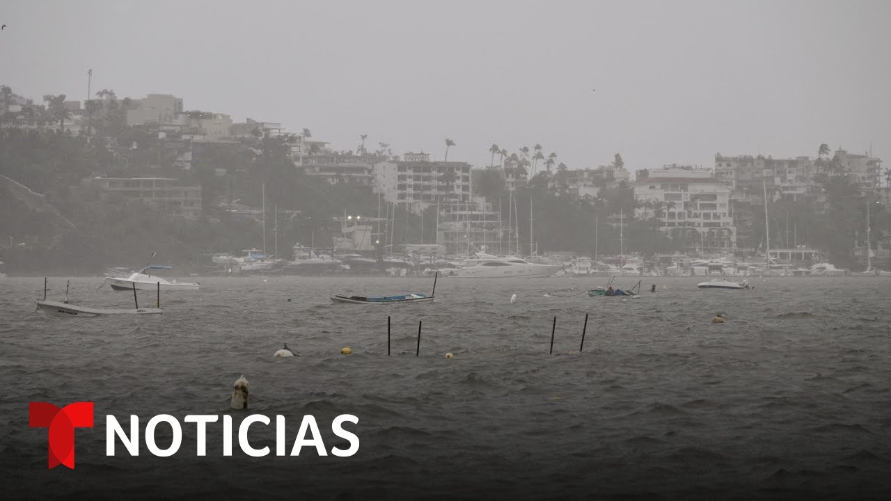 El huracán John ha hecho algo atípico en México golpeando su costa dos veces | Noticias Telemundo
