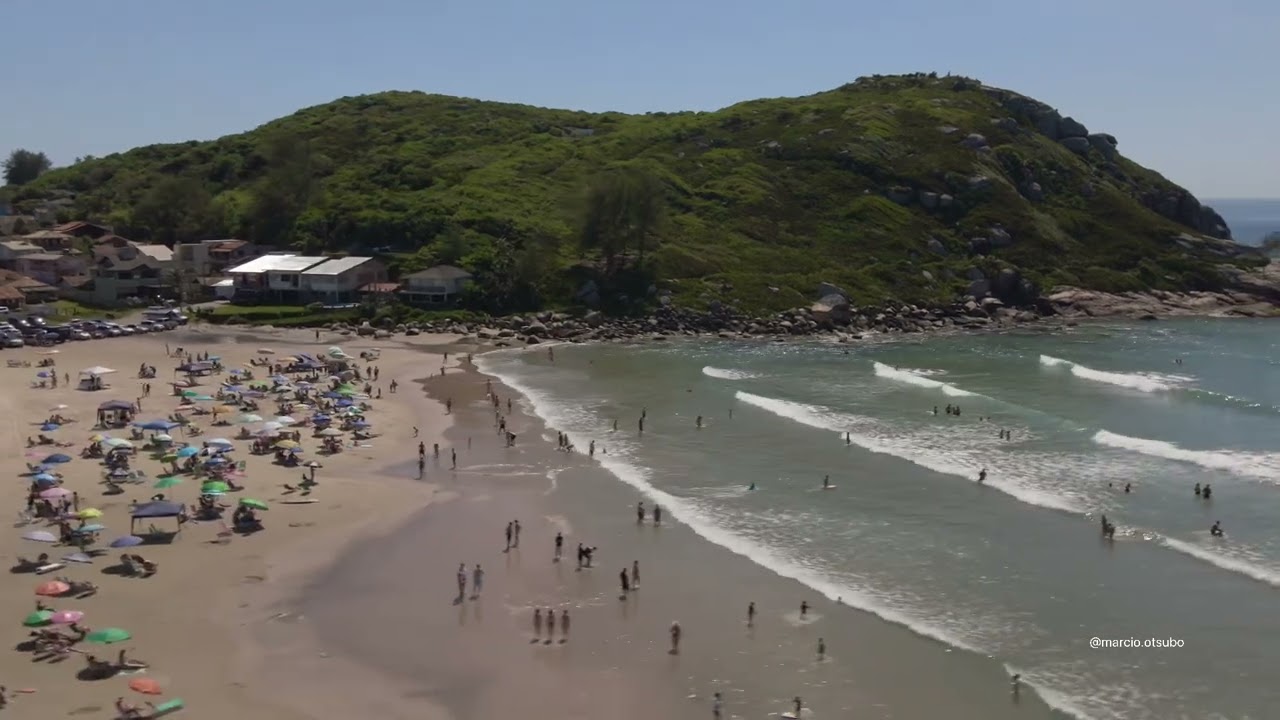 Drone video - Praia de Itapiruba, SC