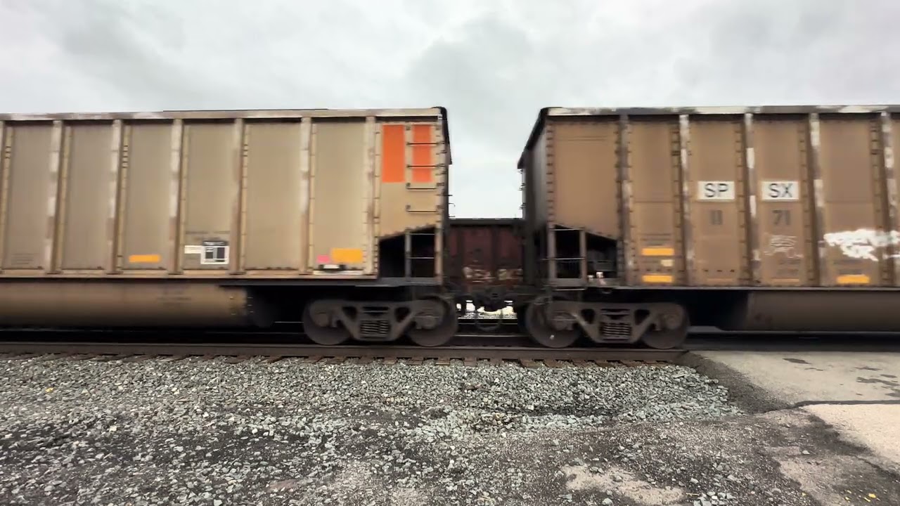 Eastbound NS Manifest 12Q Meets with westbound NS coal 881 