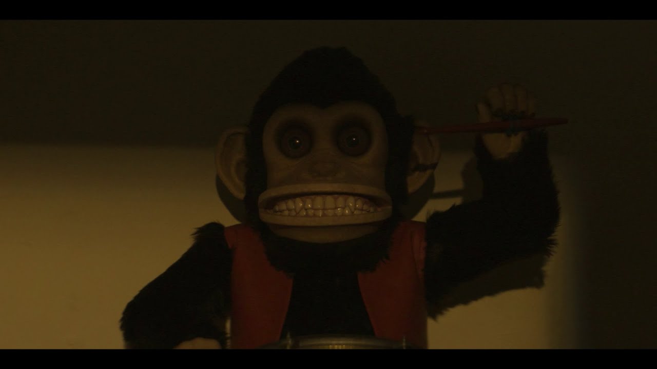 BEŽDŽIONĖ / The Monkey (2025) pagrindinis filmo anonsas