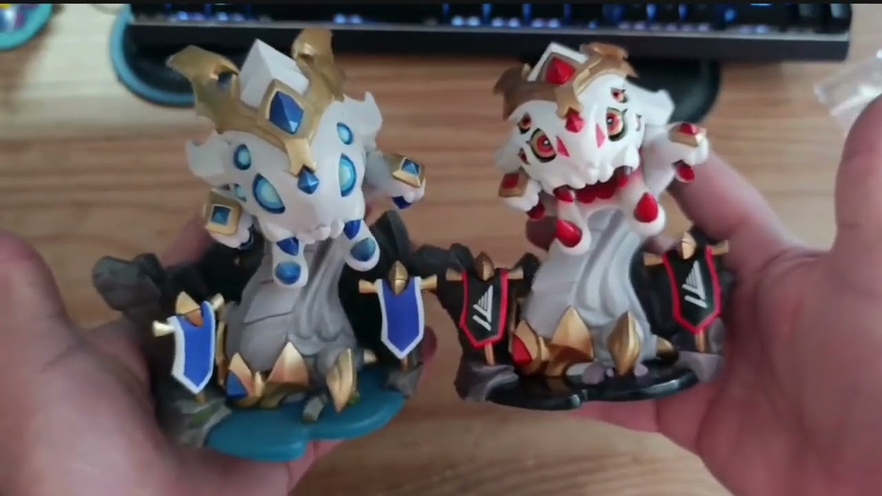 UNBOXING LENDÁRIO: A T1 Worlds 2024 Baron Nashor Figure! 🏆 | Vale a pena? (Review Completo)