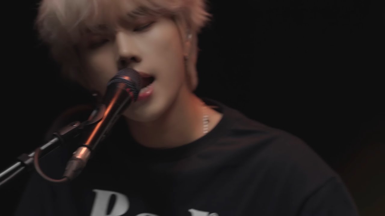 xdinary heroes jungsu singing compilation -  hello, world! era