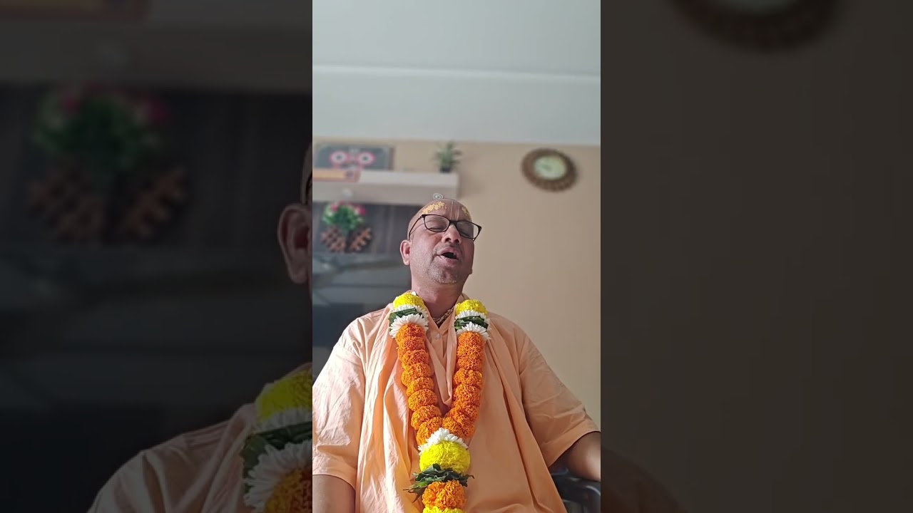 Hare Krishna Bhajan Mala - Page No. 70 | Shri Radha Krishna Bandana