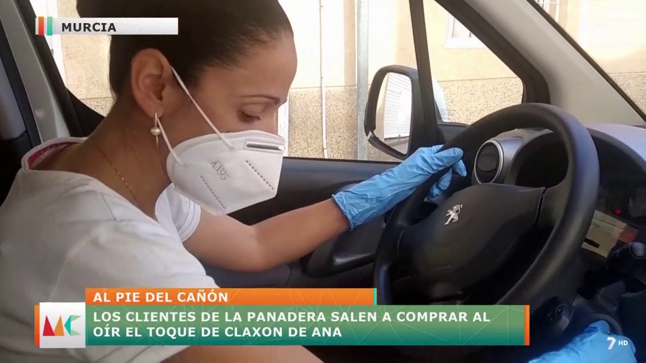 REPARTO DE PAN A DOMICILIO EN SANTIAGO EL MAYOR, MURCIA