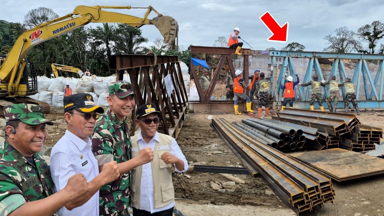 MAYJEN TNI HENDY TINJAU PEMBAGUNAN JEMBATAN BAILEY KE-2, BERSAMA BUPATI TAP-SEL DAN TAP-TENG