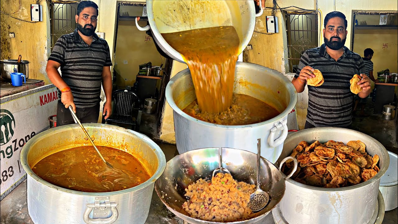 40 kg भंडारे waali आलू की सब्जी। 1500 poori halwa हलवाई से बनाना सीखें। food of india