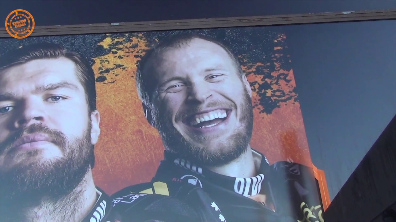 KooKooTV: Kameran takana Jake Newton