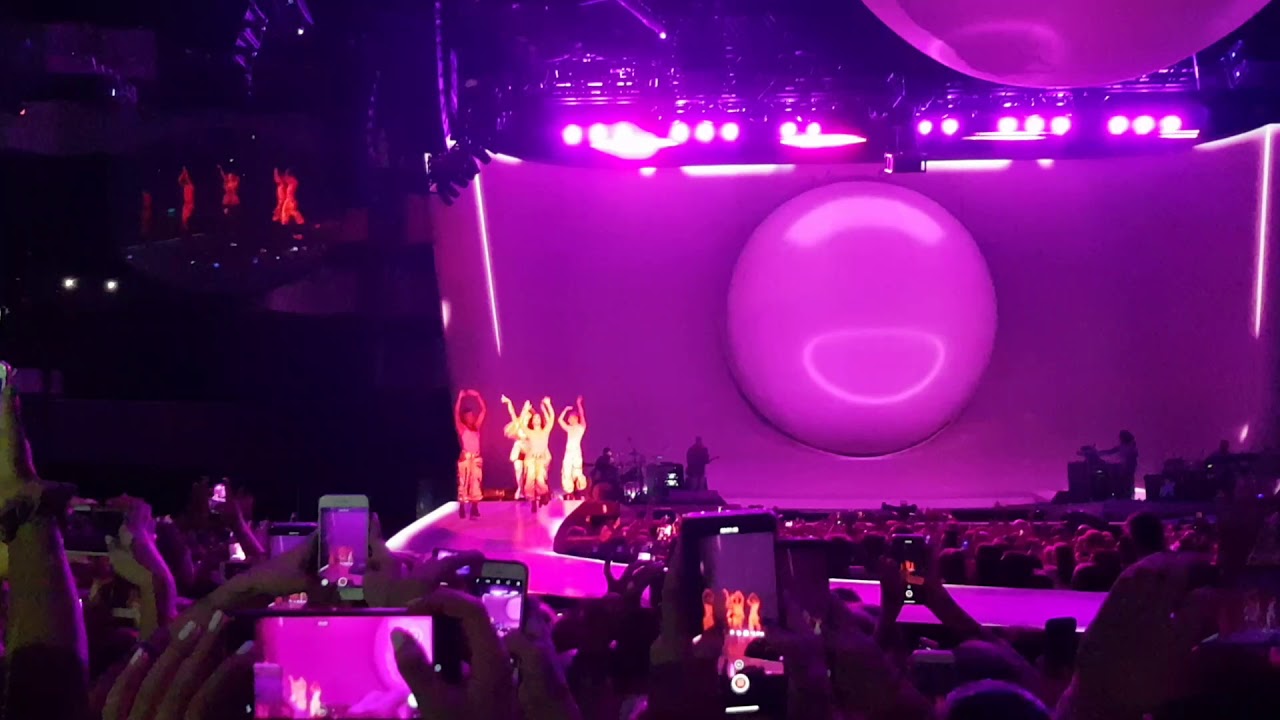 Ariana Grande - Side to Side - Sweetener World Tour, Austia - Vienna 2019